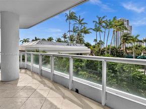 21050 Point Pl 302, Aventura FL 33180