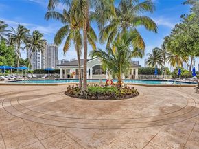 21050 Point Pl 302, Aventura FL 33180