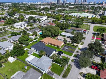 34 SW 7th St