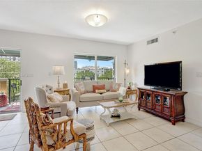 322 Madeira Ave. 402, Coral Gables FL 33134