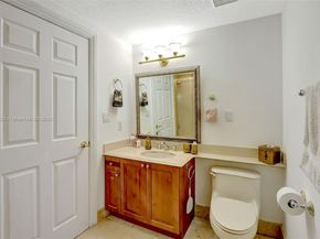 322 Madeira Ave. 402, Coral Gables FL 33134