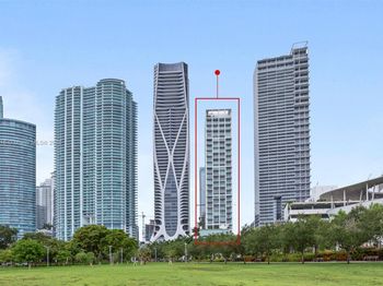 1040 Biscayne Blvd
