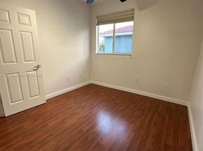 10812 NW 51st ln, Doral FL 33172