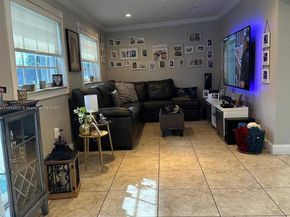 8530 NW 178th St, Hialeah FL 33015