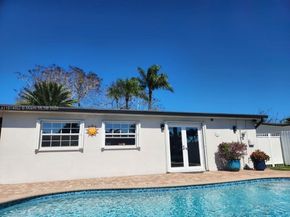 8530 NW 178th St, Hialeah FL 33015