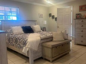 8530 NW 178th St, Hialeah FL 33015