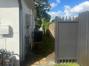 8530 NW 178th St, Hialeah FL 33015