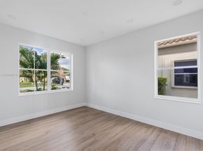 6758 Lake Nona Pl, Lake Worth FL 33463