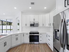 6758 Lake Nona Pl, Lake Worth FL 33463