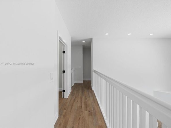 6758 Lake Nona Pl, Lake Worth FL 33463