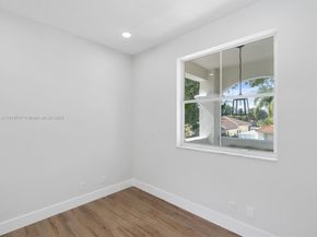 6758 Lake Nona Pl, Lake Worth FL 33463