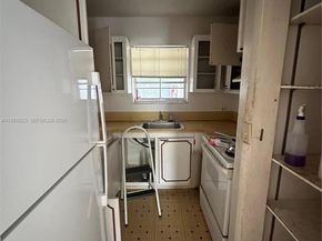 13500 NE 3rd Ct 408, North Miami FL 33161