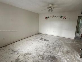 13500 NE 3rd Ct 408, North Miami FL 33161