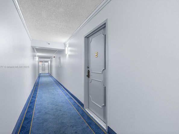 1000 Saint Charles Pl 417, Pembroke Pines FL 33026