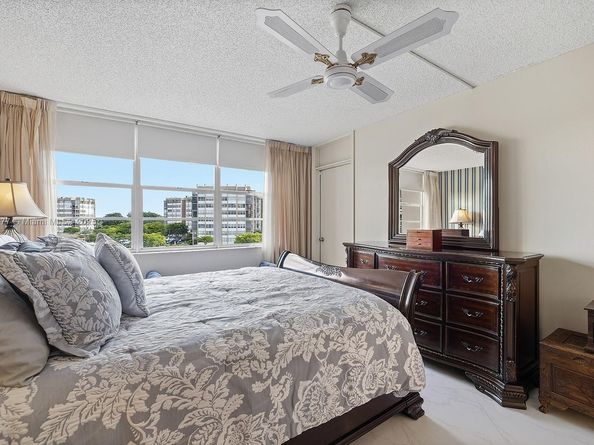 1000 Saint Charles Pl 417, Pembroke Pines FL 33026