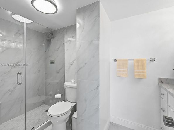 1000 Saint Charles Pl 417, Pembroke Pines FL 33026