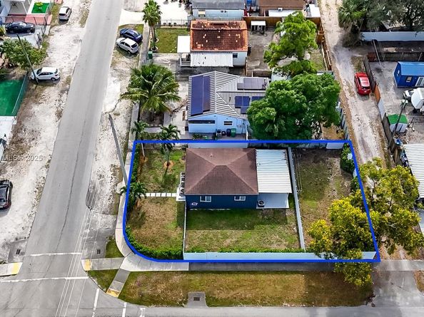 816 Codadad St, Opa-Locka FL 33054