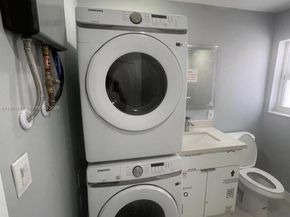 361 NW 16th St, Pompano Beach FL 33060