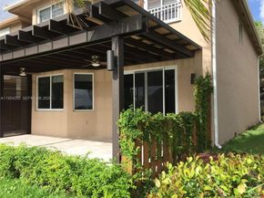 7233 NW 113th Ct, Doral FL 33178