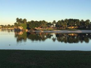 7233 NW 113th Ct, Doral FL 33178