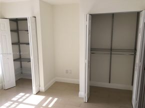 7233 NW 113th Ct, Doral FL 33178