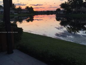 7233 NW 113th Ct, Doral FL 33178