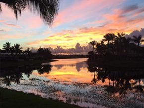 7233 NW 113th Ct, Doral FL 33178