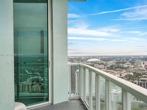 1900 N Bayshore Dr PH 5006, Miami FL 33132