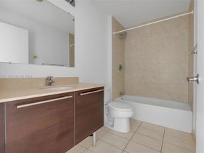 1900 N Bayshore Dr PH 5006, Miami FL 33132