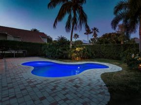 8155 Cypress Point Rd, West Palm Beach FL 33412