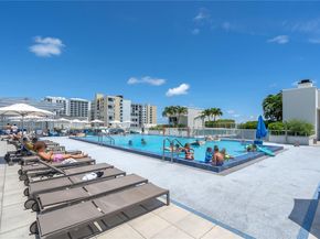 777 N Ocean Dr S410, Hollywood FL 33019