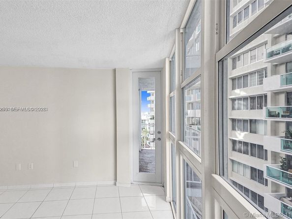 1228 West Ave 613, Miami Beach FL 33139