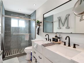14519 SW 139th Ave Cir E, Miami FL 33186