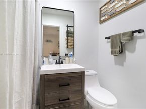 14519 SW 139th Ave Cir E, Miami FL 33186