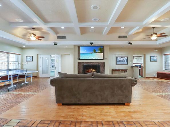 14519 SW 139th Ave Cir E, Miami FL 33186