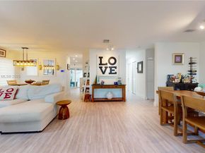 14519 SW 139th Ave Cir E, Miami FL 33186
