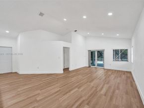 10153 NW 3rd Ct, Plantation FL 33324
