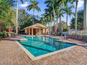 10153 NW 3rd Ct, Plantation FL 33324