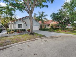 10153 NW 3rd Ct, Plantation FL 33324