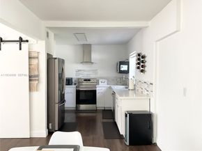 161 NW 145th St, Miami FL 33168