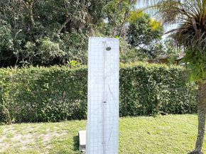 161 NW 145th St, Miami FL 33168