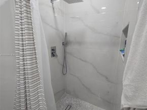 15737 Woodgate Ct B, Sunrise FL 33326