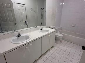 7802 Catalina Cir, Tamarac FL 33321