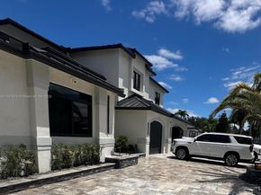 18555 SW 42nd St, Miramar FL 33029