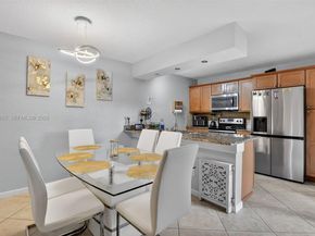 8181 Boca Rio Dr 8181, Boca Raton FL 33433