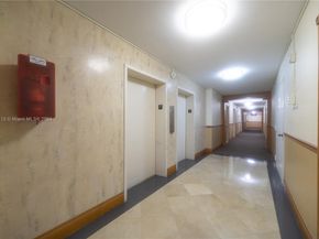 2841 NE 163rd St 704, North Miami Beach FL 33160