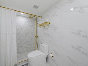 7601 E Treasure Dr PH103, North Bay Village FL 33141