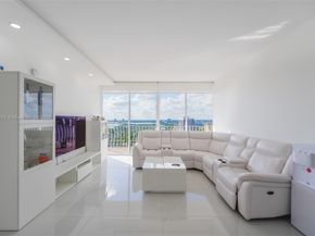 7601 E Treasure Dr PH103, North Bay Village FL 33141