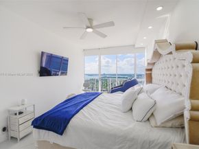 7601 E Treasure Dr PH103, North Bay Village FL 33141