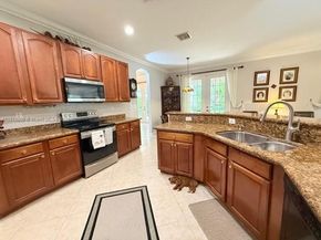 19421 Stonebrook St, Weston FL 33332